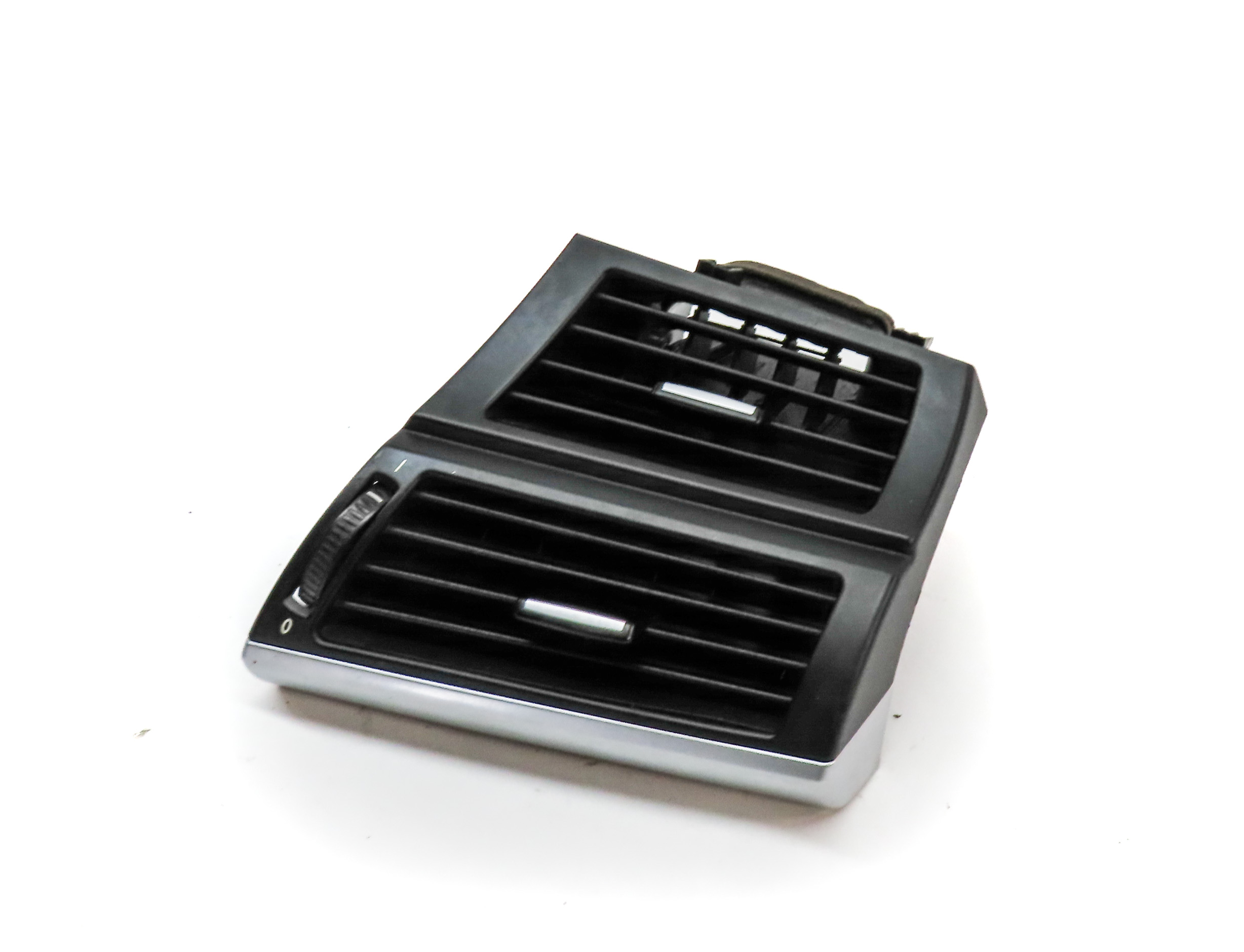 2007 BMW X5 (E70) FRONT RIGHT PASSENGER DASH HEAT AIR AC HVAC VENT (Black) — exact item pictured